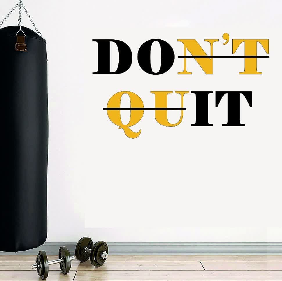 NEVER GIVE UP برچسب ، هرگز تسلیم نشو ، هرگز کم نیار ، هرگز جا نزن انگیزشی باشگاه بدنسازی
